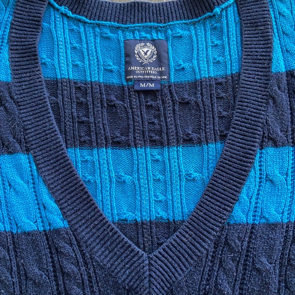 American eagle outfitters sweater - Picture 2 of 6